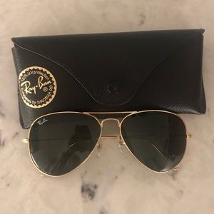 RAY BAN Aviator Sunglasses